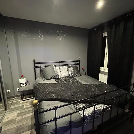 Luxueux T2 Pour 2 A 4 Pers Balneo Jacuzzi 15 Mn De Valras *